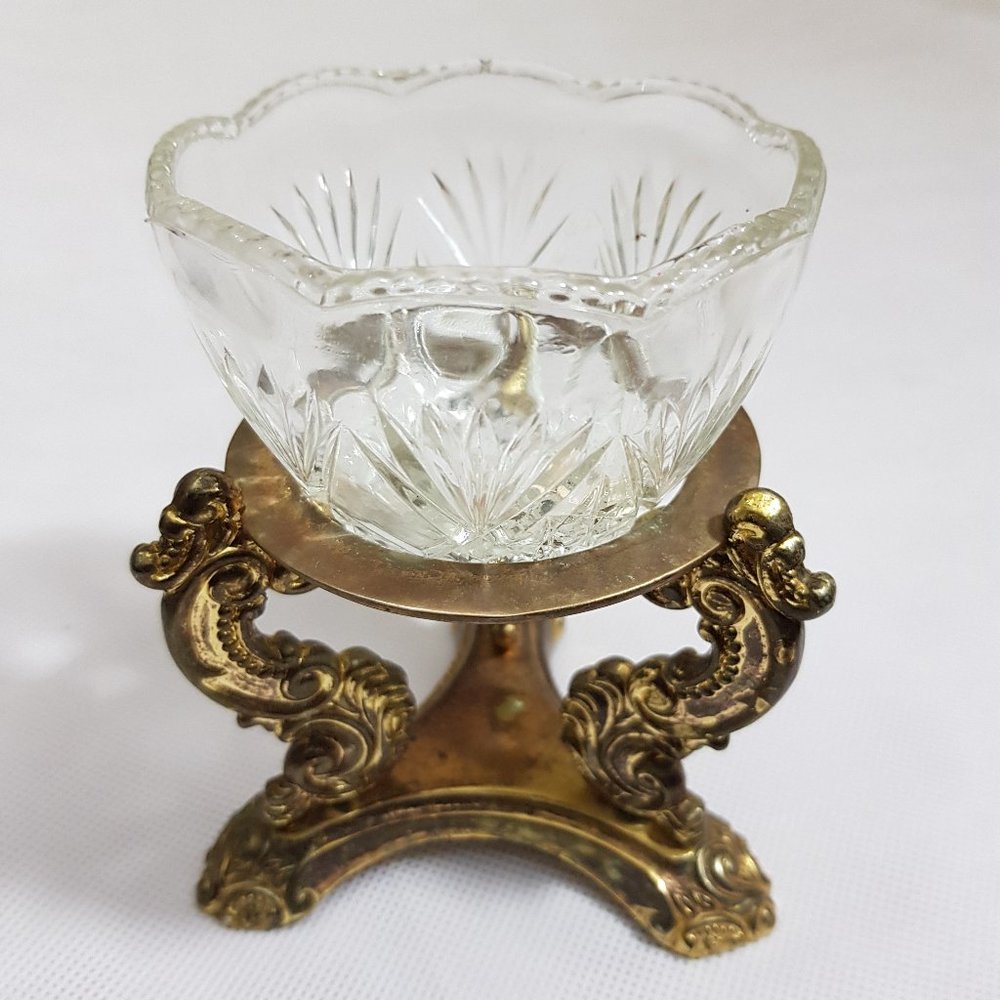 VTG Godingero Crystal Sweets Holder Bowl on Tripod